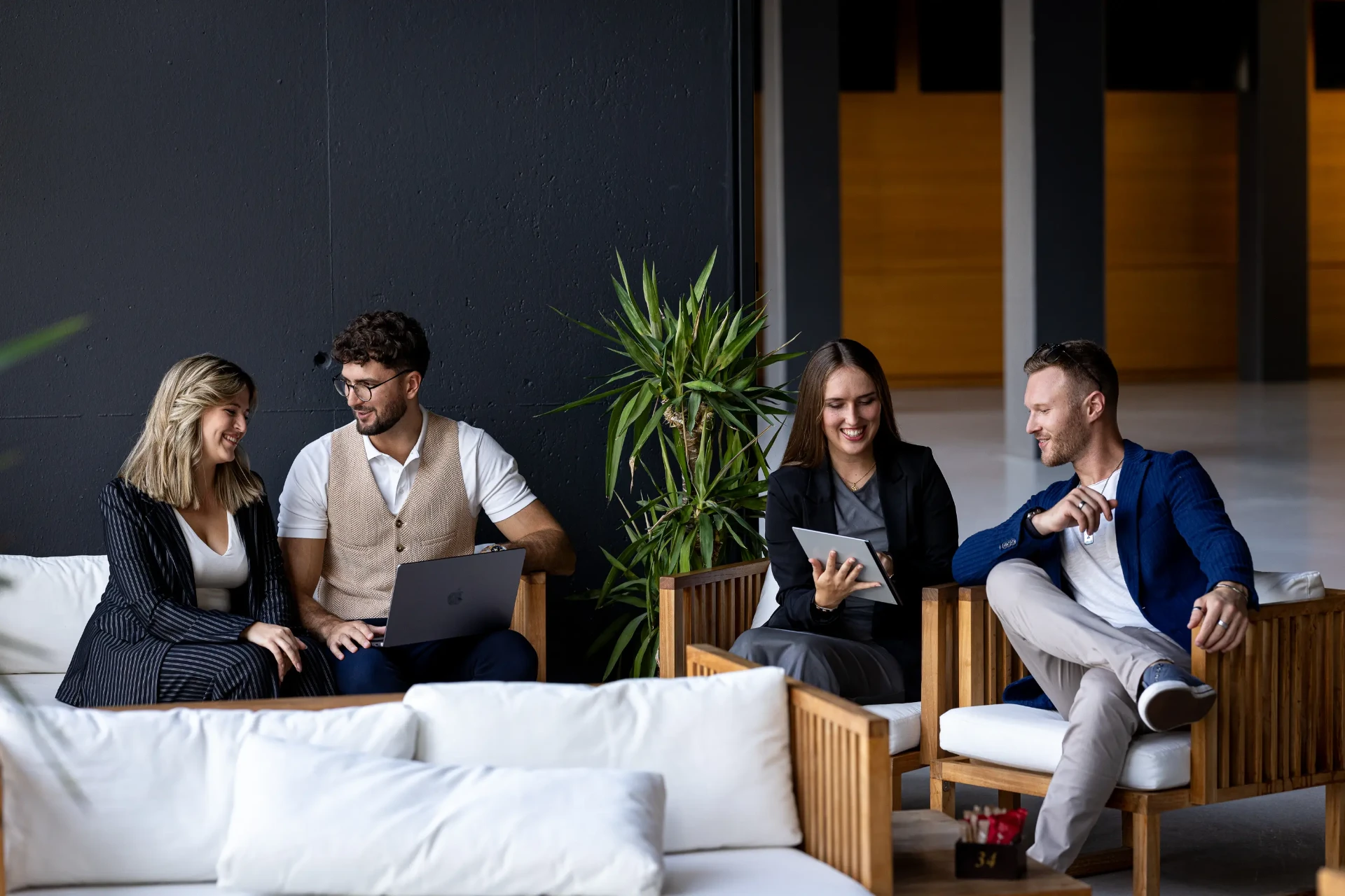 Web and Grow Team im kreativen Austausch